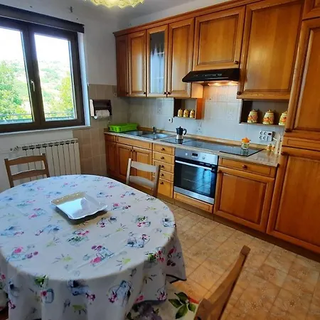 דירה Apartma Bajc *