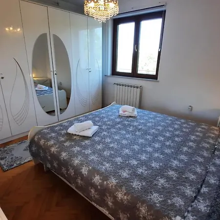 Apartma Bajc 아파트