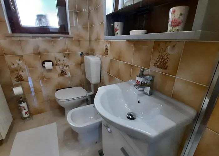 Lejlighed Apartma Bajc *